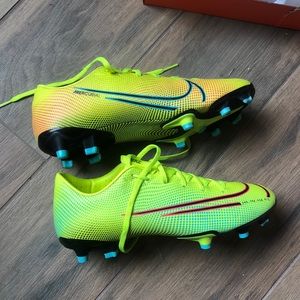 NIKE MERCURIAL VAPOR 13